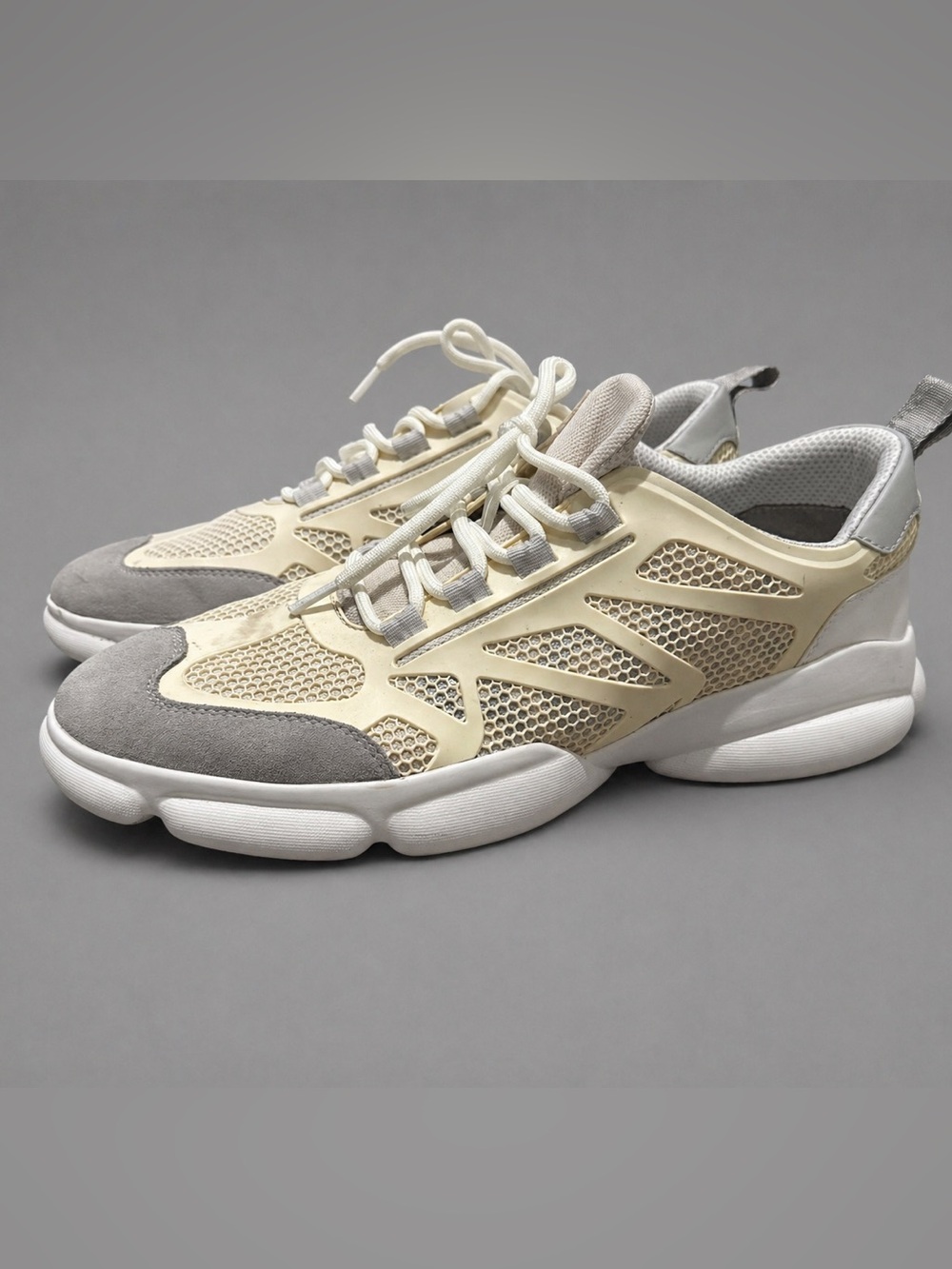 Hugo Boss Men’s Sneakers White/Cream Size 9.5–10/ Euro41